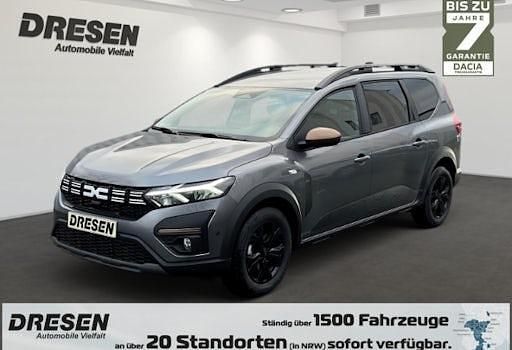 Neu Dacia Jogger Extreme 141 PS (103 kW) 2025 Grau Van / Kleinbus