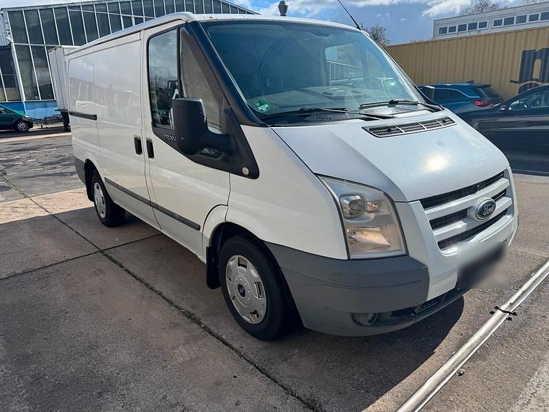 Gebraucht Ford Transit Tourneo 140 PS (102 kW) 2011 Weiß Van / Kleinbus