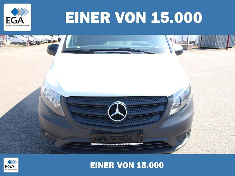 Farbe: Gebraucht 2020 Mercedes Vito Van / Kleinbus | 18.970 € - Bild 1/1