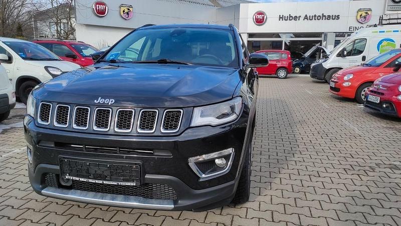 Gebraucht Jeep Compass Limited 150 PS (110 kW) 2020 Schwarz SUV