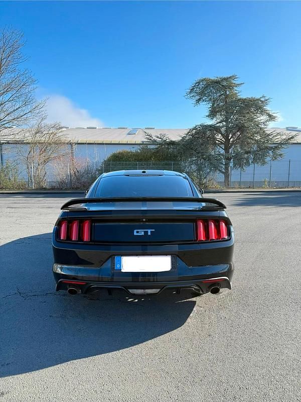 Gebraucht Ford Mustang GT 450 PS (330 kW) 2015 Schwarz Coupé