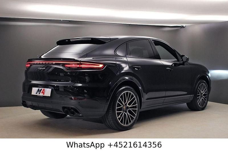 Gebraucht Porsche Cayenne Coupe Sport 340 PS (250 kW) 2021 Schwarz Coupé