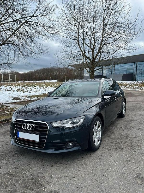Gebraucht Audi A6 177 PS (130 kW) 2013 Schwarz Kombi