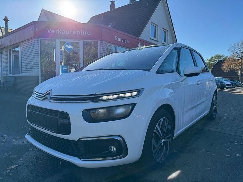 Weiß Gebraucht 2018 Citroën C4 SpaceTourer SELECTION Van / Kleinbus | 13.500 € (Superpreis) - Bild 1/4