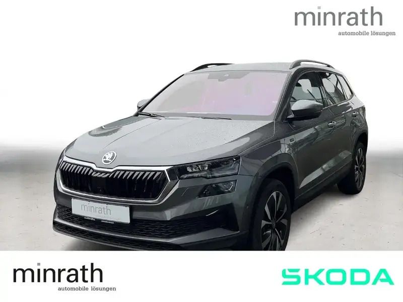Grau Neu 2025 Skoda Karoq Tour SUV | 37.980 € (Etwas zu teuer) - Bild 1/4