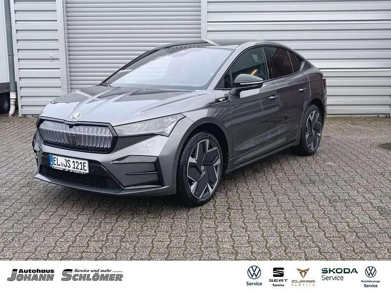 Grau Gebraucht 2023 Skoda Enyaq iV Suite SUV | 47.900 € (Teuer) - Bild 1/4