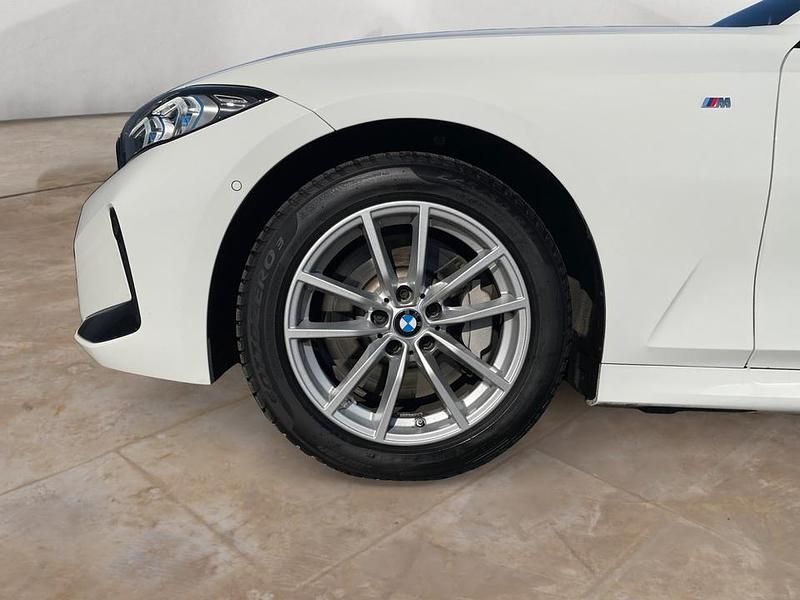 Gebraucht BMW 330 M Sport 286 PS (210 kW) 2025 Alpinweiß uni Kombi