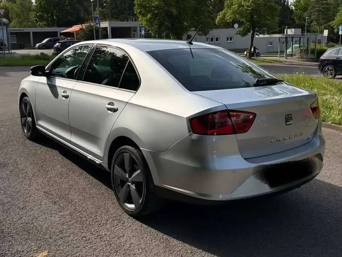 Gebraucht Seat Toledo FR 110 PS (80 kW) 2015 Silber Kleinwagen