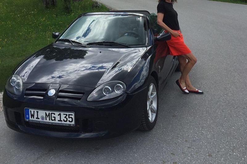 Schwarz Gebraucht 2003 MG TF Cabrio | 4.400 € - Bild 1/4