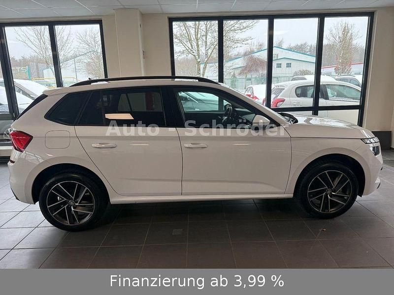 Gebraucht Skoda Kamiq Ambition 110 PS (80 kW) 2024 Candyweiss SUV
