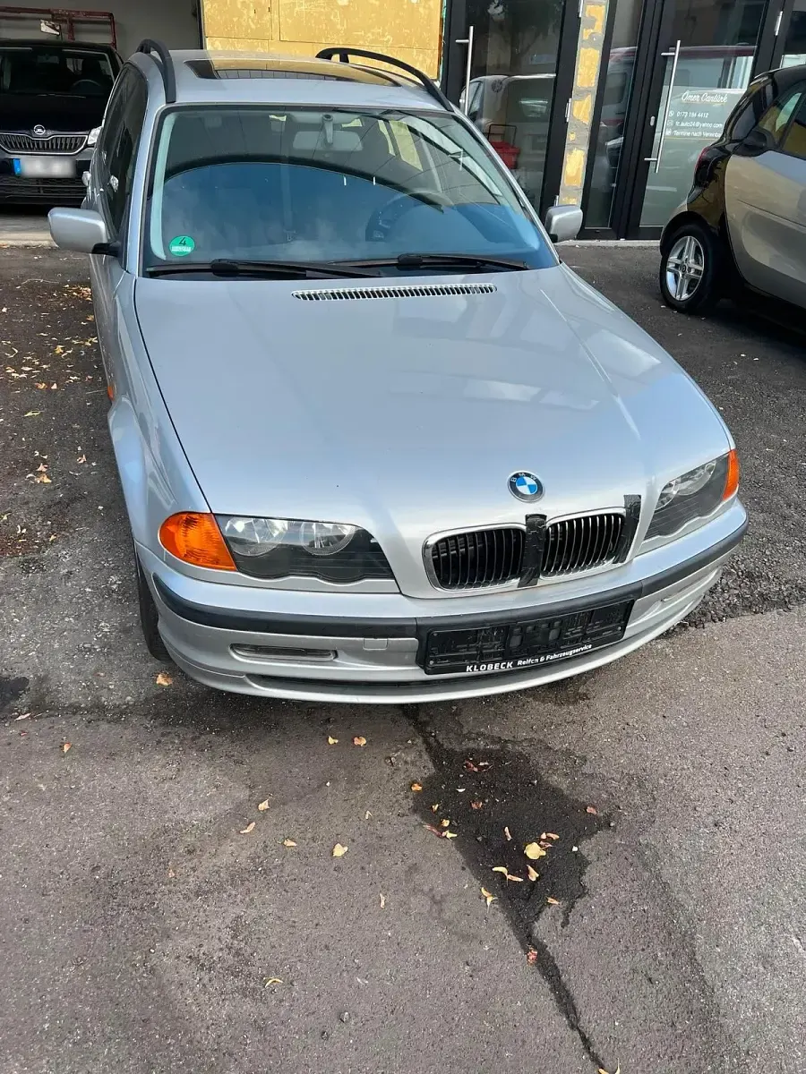 Gebraucht BMW 320 170 PS (125 kW) 2001 Silber Kombi