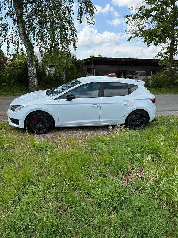 Gebraucht 2014 Cupra Leon Limousine | 9.800 € (Fairer Preis) - Bild 1/4