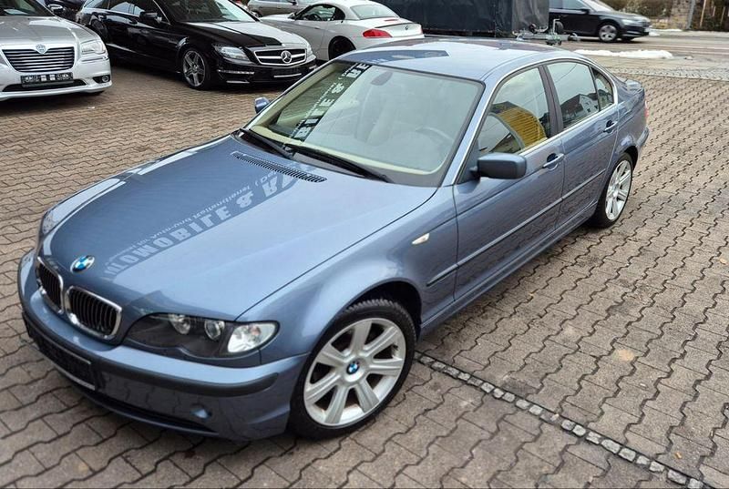Second-hand BMW 320 Performance 170 CP (125 kW) 2002 Albastru Berlinǎ