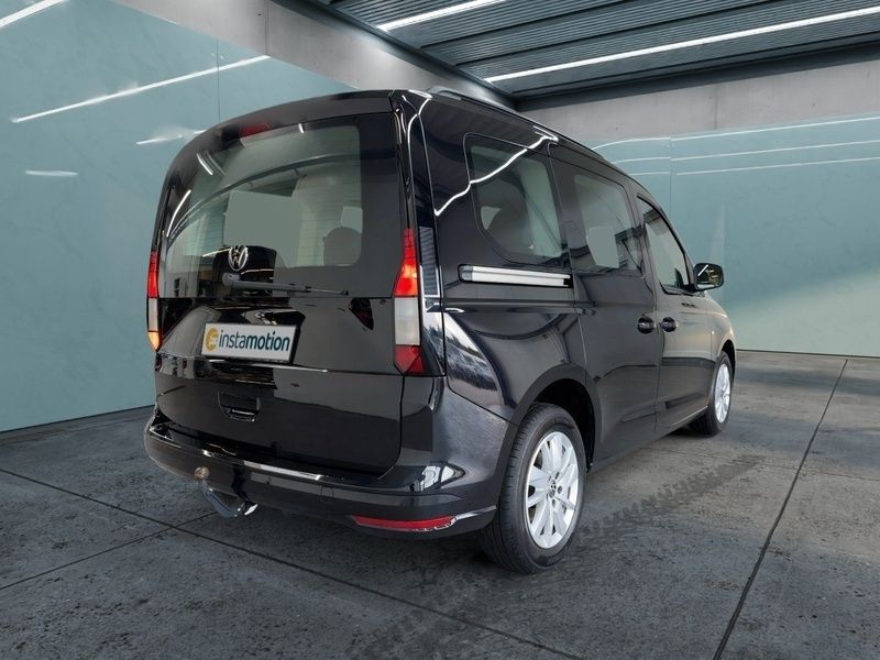 Gebraucht VW Caddy Life 102 PS (75 kW) 2023 Schwarz Van / Kleinbus