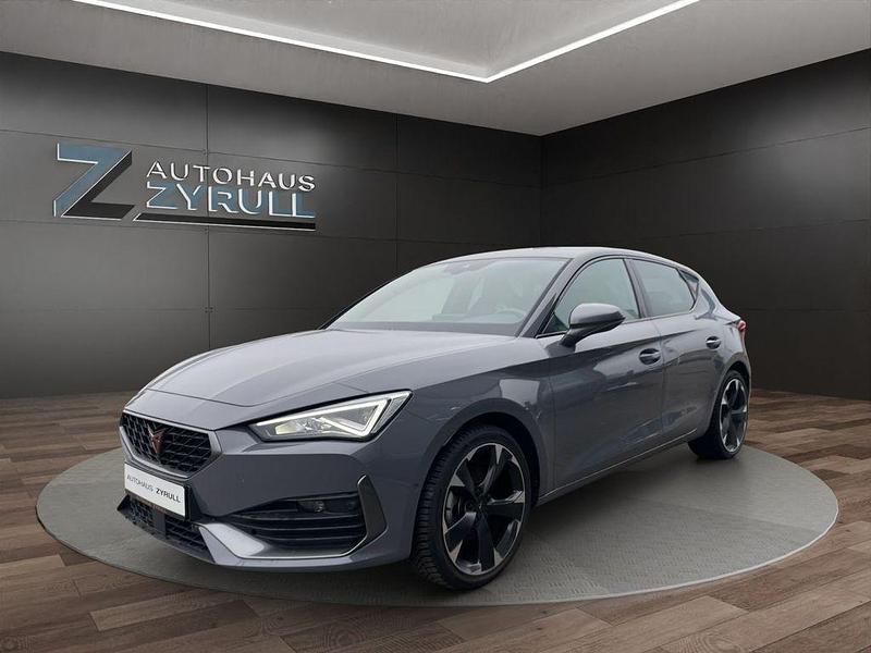 Używany Cupra Leon 150 KM (110 kW) 2024 Szary Sedan/Limuzyna