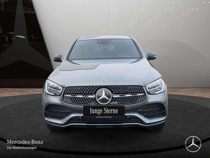 Gebraucht Mercedes GLC400d AMG 330 PS (242 kW) 2022 Selenitgrau Coupé