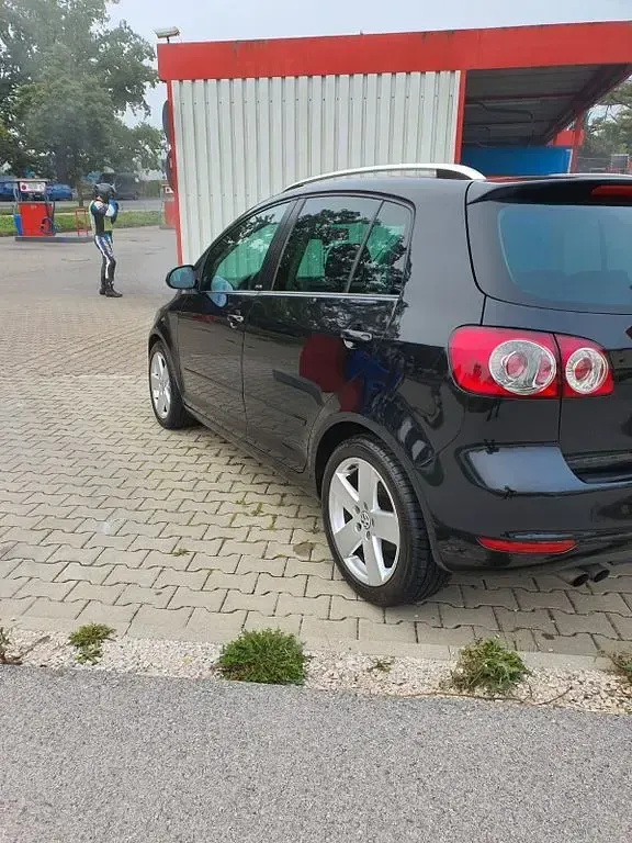 Gebraucht VW Golf Plus Cross Style 140 PS (102 kW) 2012 Schwarz Van / Kleinbus