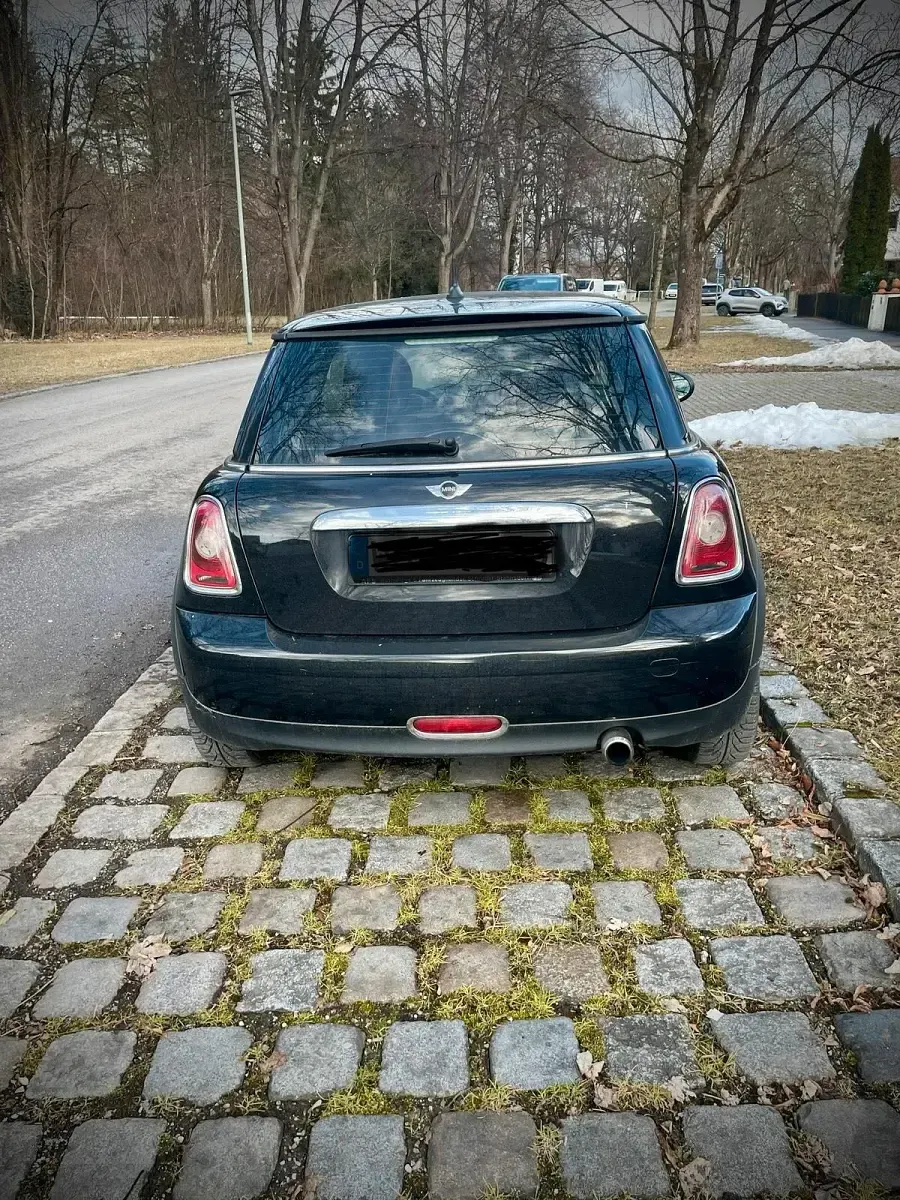 Gebraucht Mini ONE 95 PS (69 kW) 2010 Schwarz Kleinwagen