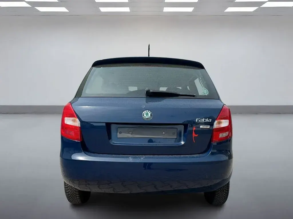 Brugt Skoda Fabia 60 HK (44 kW) 2011 Blå Sedan