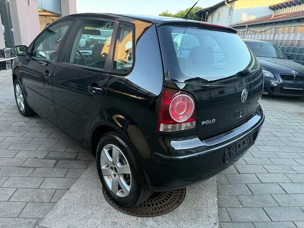 Gebraucht VW Polo 80 PS (58 kW) 2006 Schwarz Kleinwagen