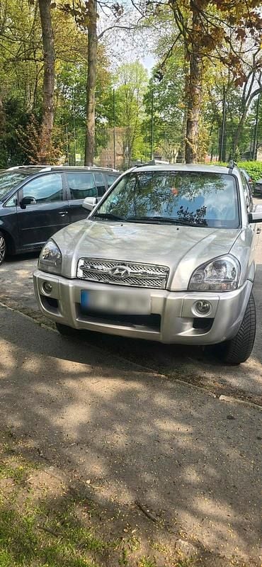 Second-hand Hyundai Tucson 140 CP (102 kW) 2007 Argintiu SUV