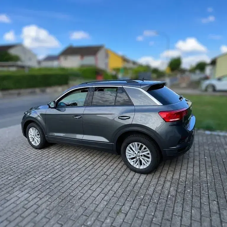 Gebraucht VW T-Roc 116 PS (85 kW) 2018 Silber SUV