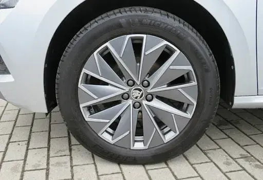 Gebraucht Skoda Kamiq Ambition 95 PS (69 kW) 2022 Silber SUV