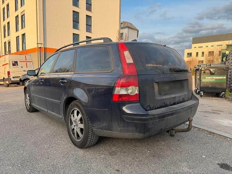 Gebraucht Volvo V50 140 PS (102 kW) 2008 Blau Kombi