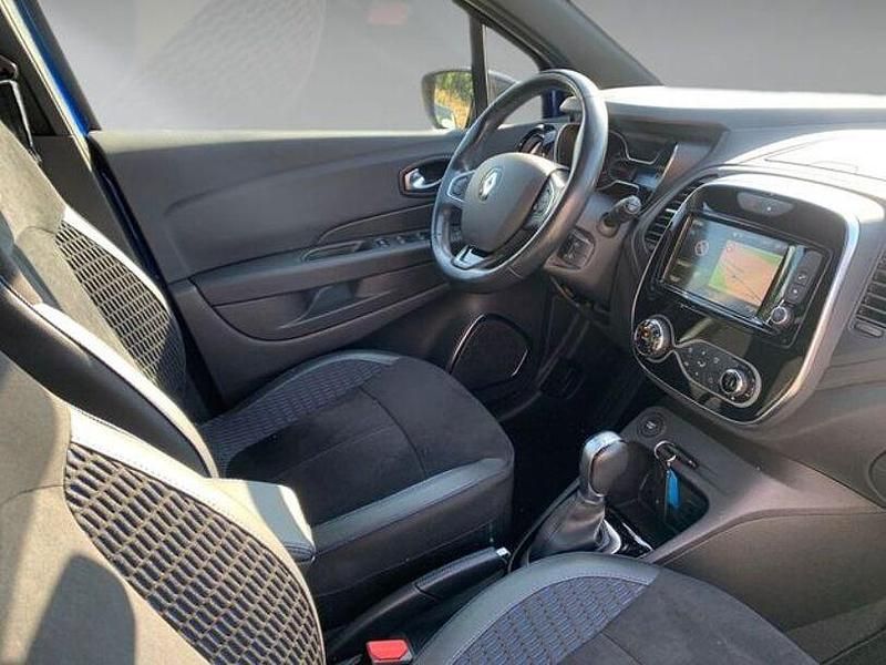 Second-hand Renault Captur Version S 150 CP (110 kW) 2019 Albastru SUV