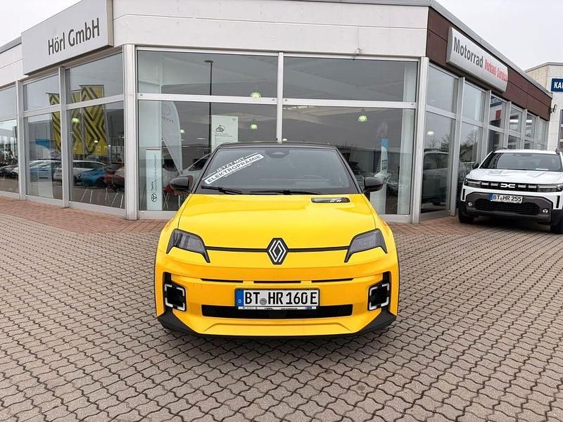 Neu Renault 5 E-Tech Techno 110 kW (150 PS) 2025 Gelb Limousine