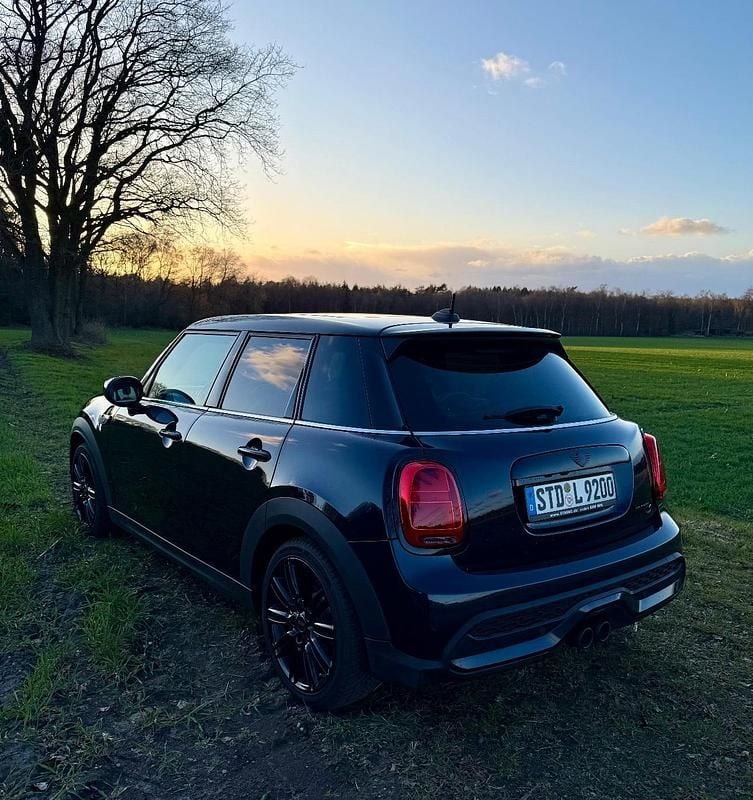 Second-hand Mini Cooper S 178 CP (130 kW) 2022 Albastru Hatchback