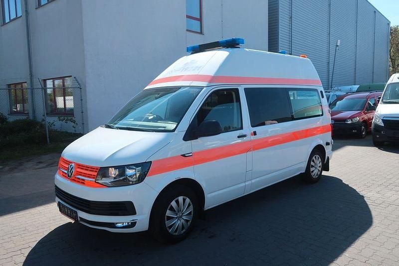 Second-hand VW Transporter 150 CP (110 kW) 2017 Alb Van