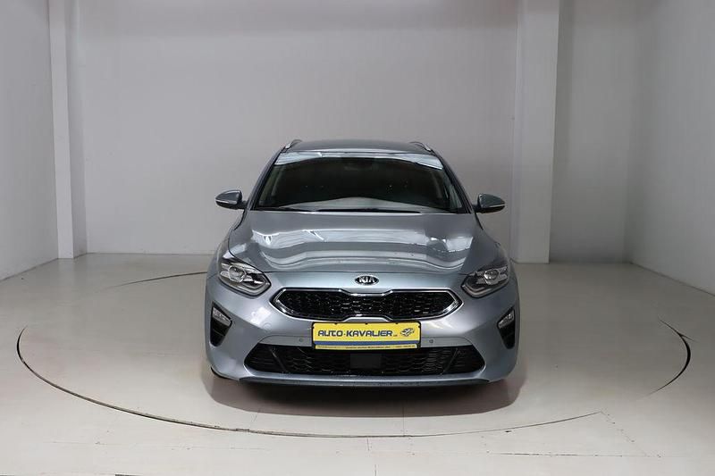 Gebraucht Kia Ceed Sportswagon Spirit 140 PS (102 kW) 2018 Grau Kombi