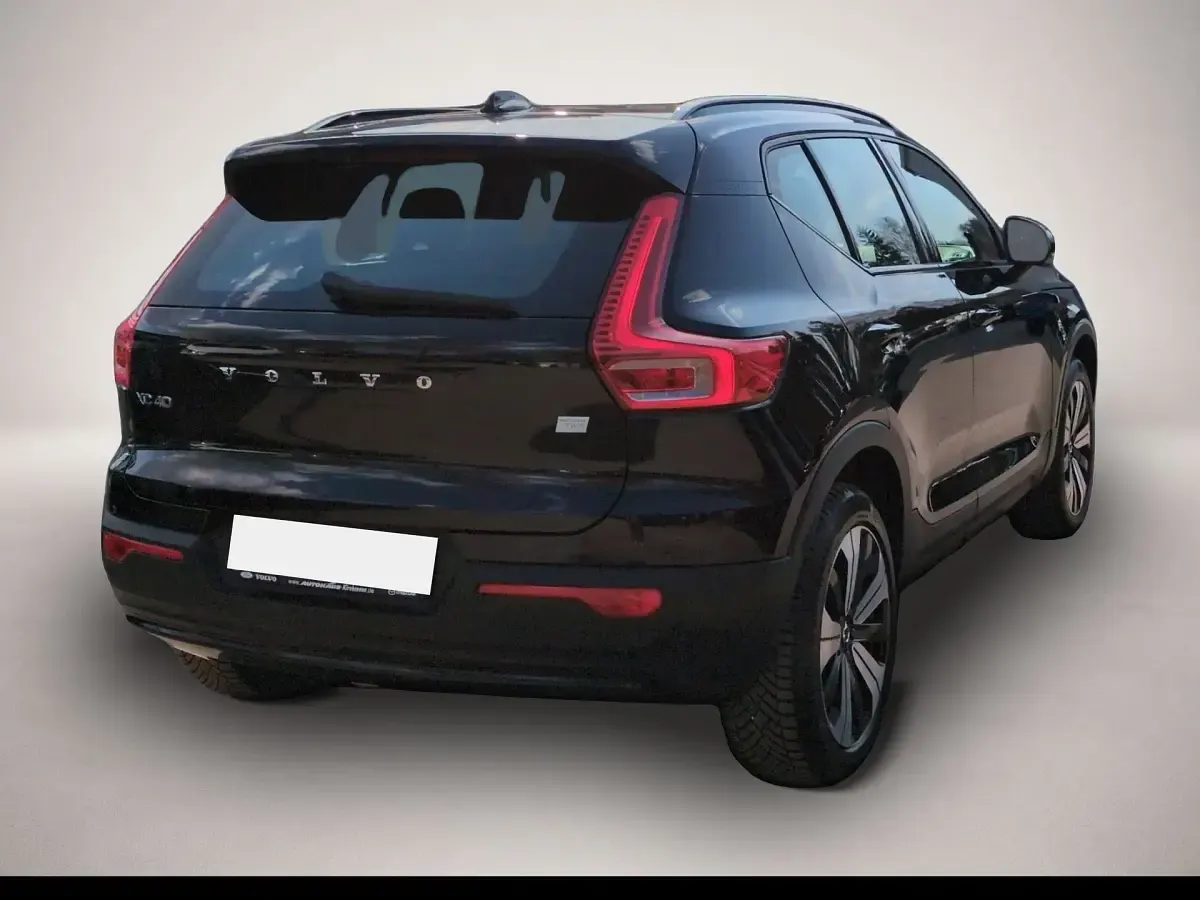 Gebraucht Volvo XC40 Plus 300 kW (408 PS) 2023 Schwarz SUV