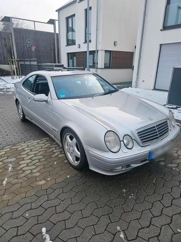 Gebraucht Mercedes CLK320 Elegance 218 PS (160 kW) 2000 Silber Coupé