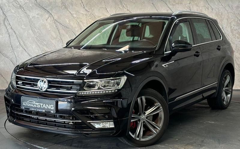 Schwarz Gebraucht 2017 VW Tiguan Highline SUV | 17.900 € (Fairer Preis) - Bild 1/4