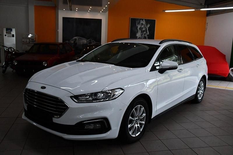 Weiß Gebraucht 2021 Ford Mondeo Kombi | 12.700 € (Guter Preis) - Bild 1/4