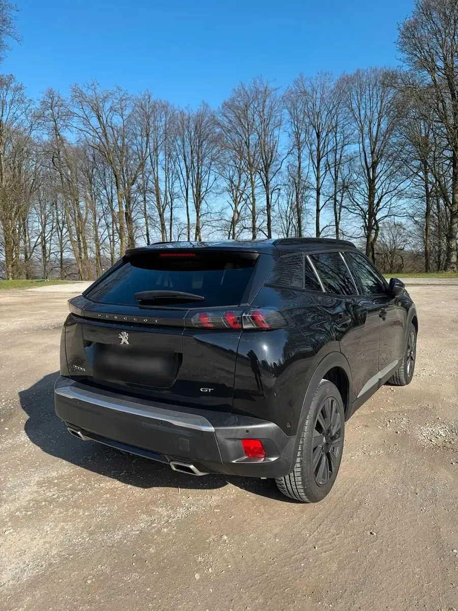 Gebraucht Peugeot 2008 GT 155 PS (114 kW) 2020 Schwarz SUV