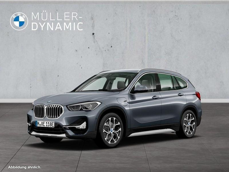 Grau Gebraucht 2021 BMW X1 xLine SUV | 23.810 € (Fairer Preis) - Bild 1/4