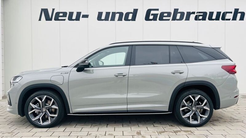 Neu Skoda Kodiaq SportLine 204 PS (150 kW) 2025 Grau SUV