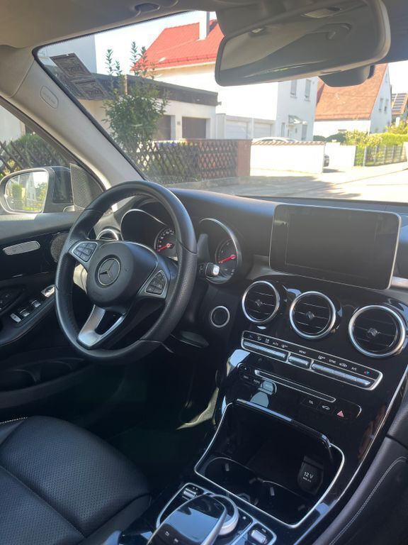 Gebraucht Mercedes GLC220 170 PS (125 kW) 2018 Schwarz SUV