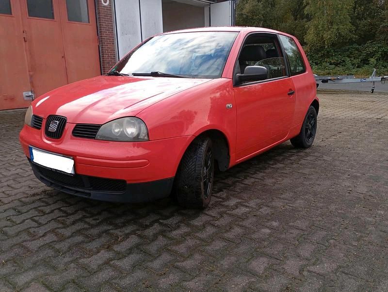 Rot Gebraucht 2003 Seat Arosa Kleinwagen | 800 € (Fairer Preis) - Bild 1/4