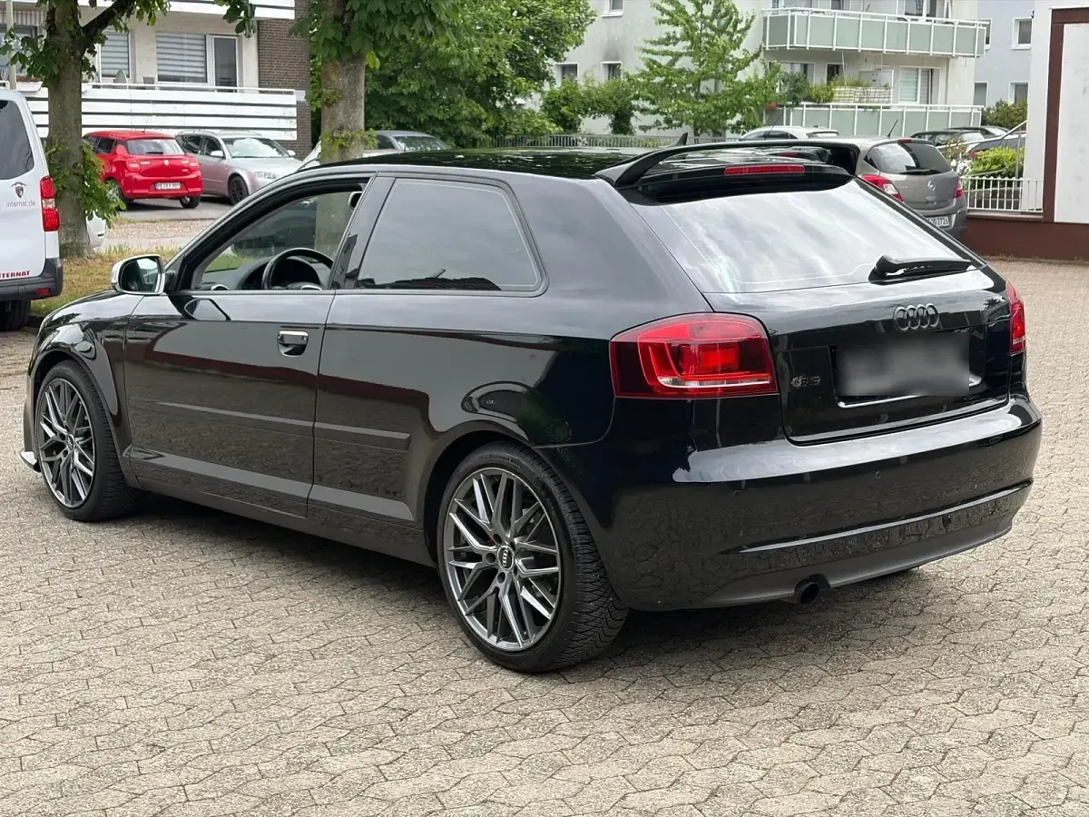 Gebraucht Audi A3 140 PS (102 kW) 2012 Schwarz Kleinwagen