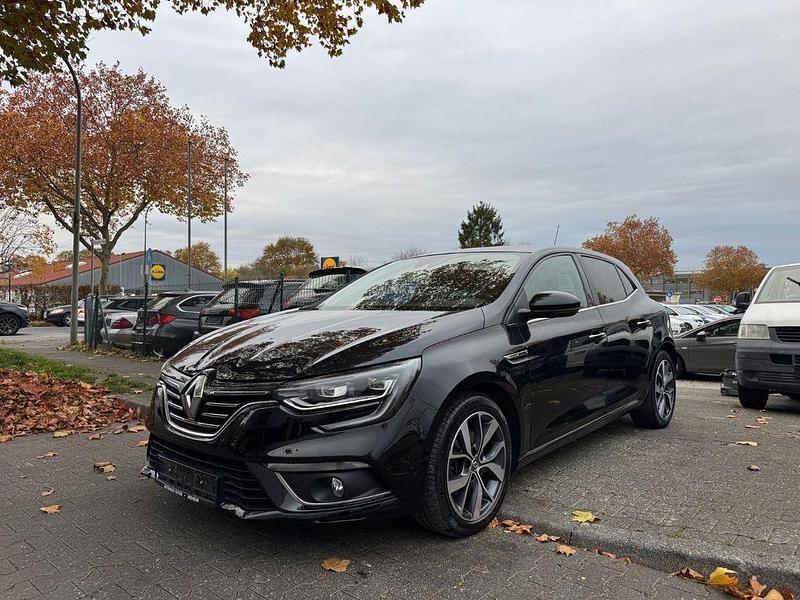 Gebraucht 2016 Renault Mégane IV Bose Edition Limousine | 8.290 € (Guter Preis) - Bild 1/4