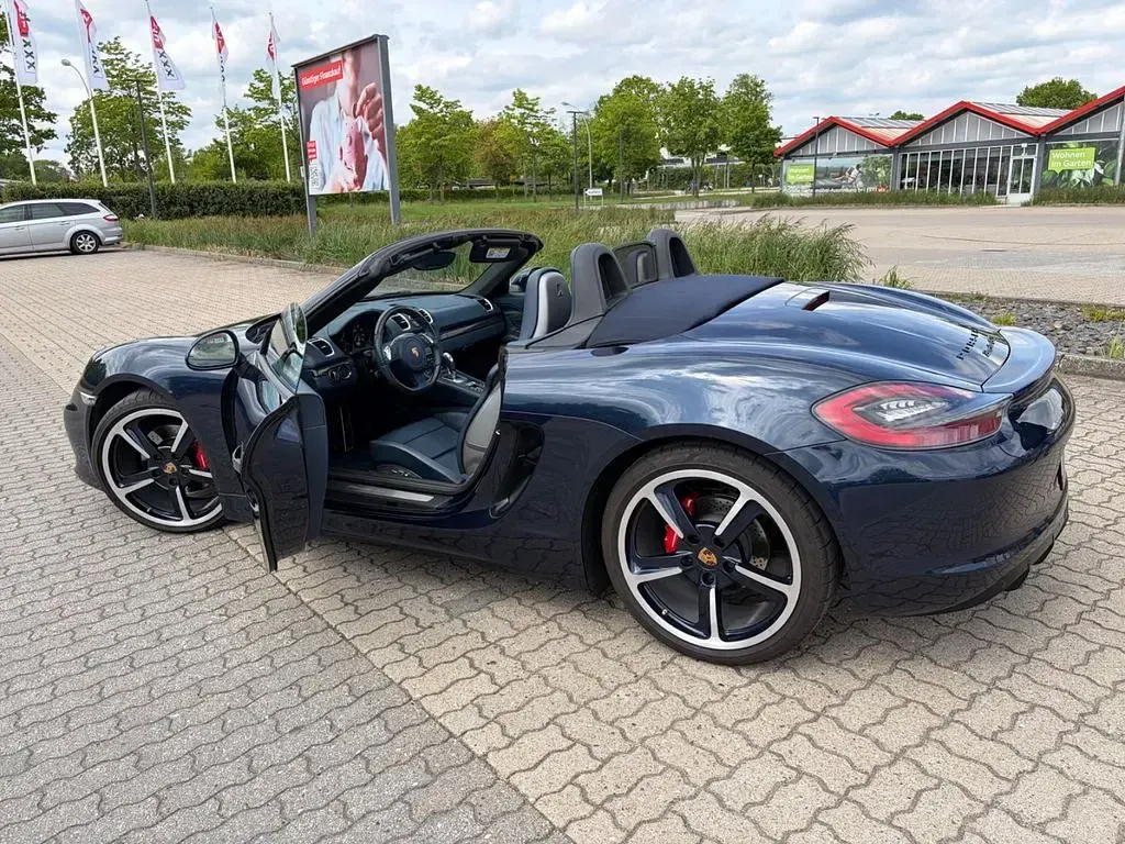 Gebraucht Porsche Boxster 330 PS (242 kW) 2015 Blau Cabrio
