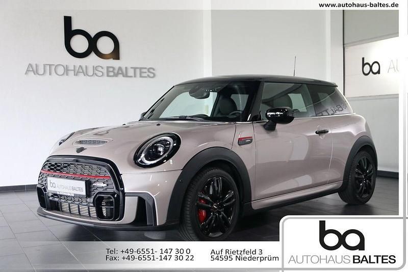 Gebraucht Mini John Cooper Works 231 PS (169 kW) 2024 Rooftop grey met. Kleinwagen
