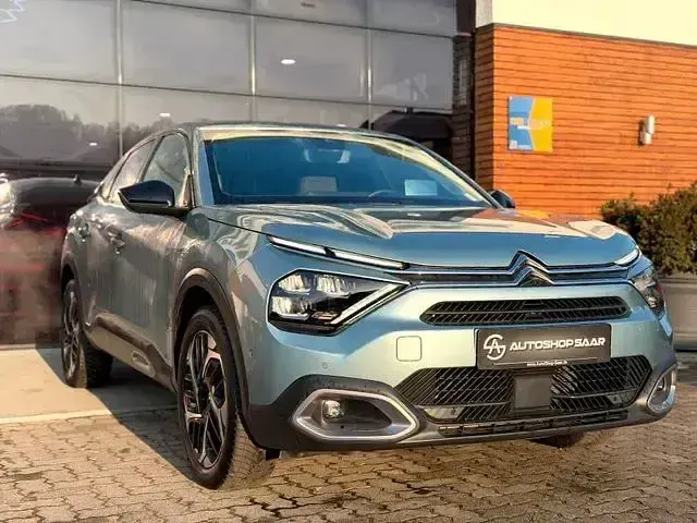 Gebraucht Citroën C4 131 PS (96 kW) 2024 Blau Limousine