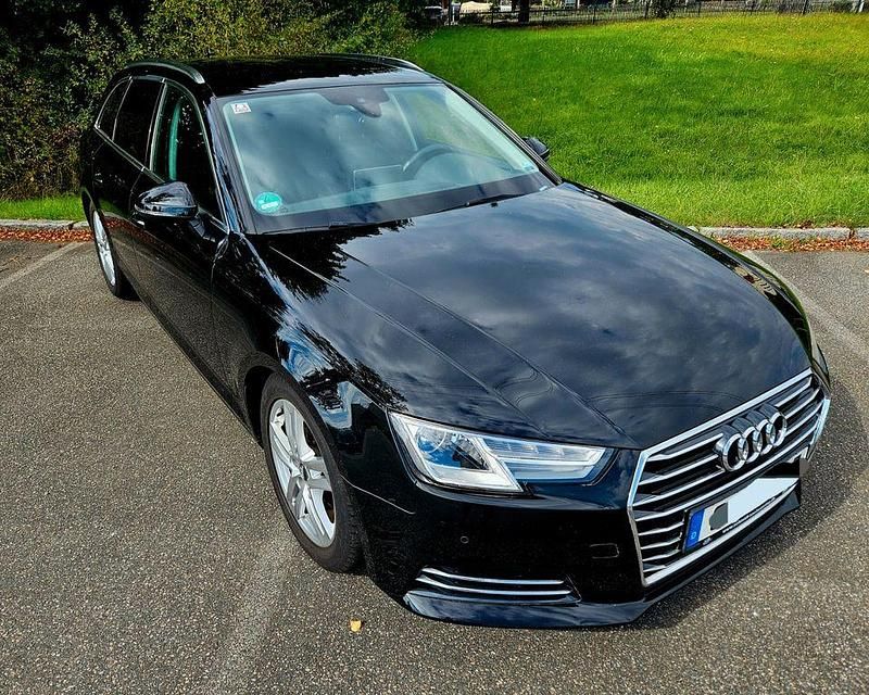 Schwarz Gebraucht 2016 Audi A4 Ambiente Kombi | 18.200 € (Fairer Preis) - Bild 1/4