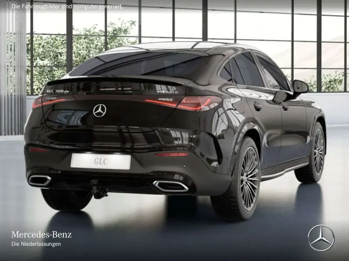 Gebraucht Mercedes GLC300e AMG 197 PS (144 kW) 2026 Schwarz Limousine