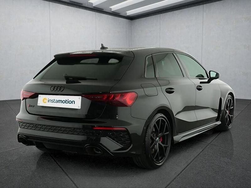 Second-hand Audi RS3 400 CP (294 kW) 2022 Negru Berlinǎ